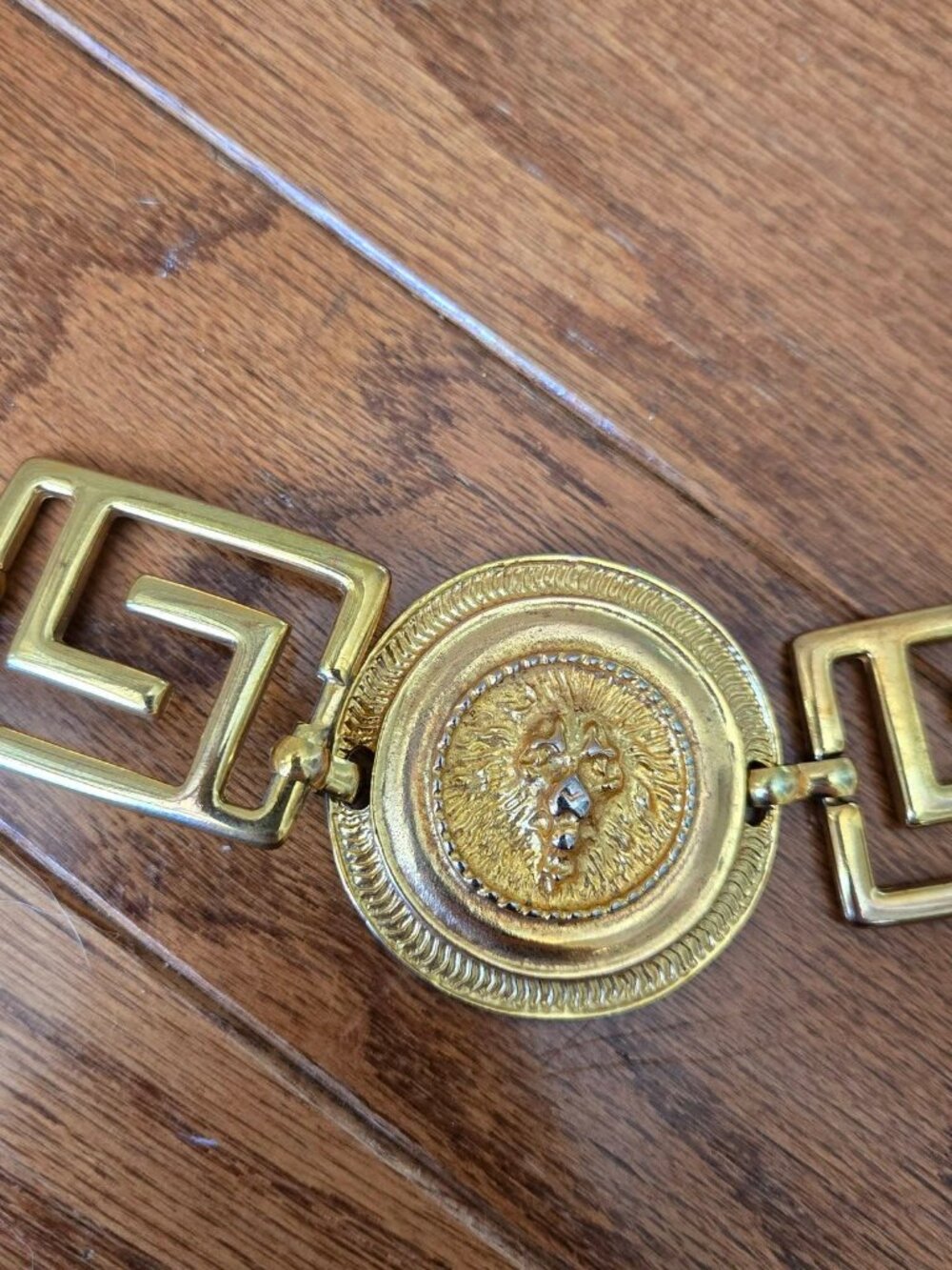 Express Vintage Gold Lion Head Medallion Chunky Chain Belt - Picture 8 of 12